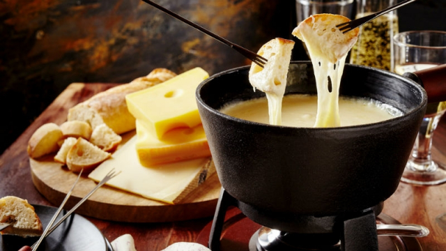 Bonnes tables : 5 adresses pour déguster une fondue à Casablanca Bonnes tables : 5 adresses pour déguster une fondue à Casablanca