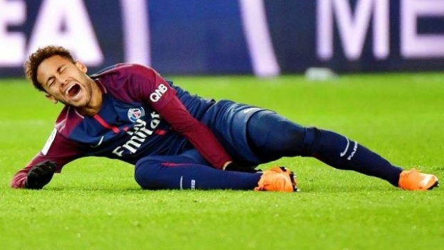 Neymar blessure Neymar blessure