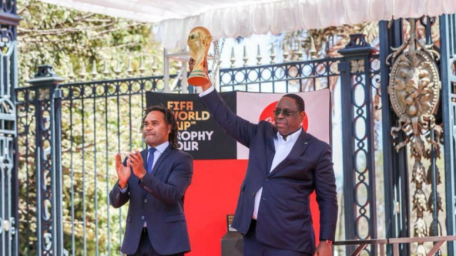 Coupe du monde, le trophée au Sénégal Coupe du monde, le trophée au Sénégal