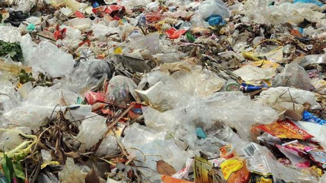 déchets plastiques déchets plastiques