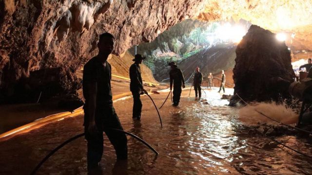 Thaïlande sauvetage enfants grotte Thaïlande sauvetage enfants grotte