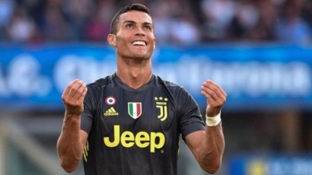 Cristiano Ronaldo Cristiano Ronaldo