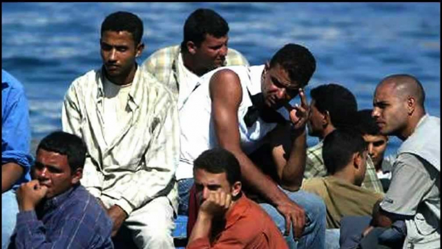 Vidéo. Algérie: la presse s'inquiète de la recrudescence des migrations clandestines Vidéo. Algérie: la presse s'inquiète de la recrudescence des migrations clandestines