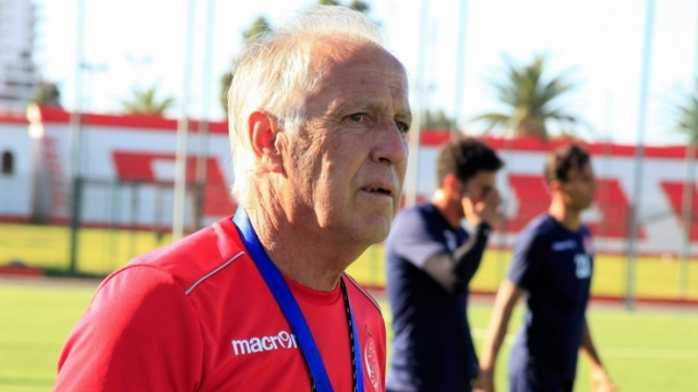 Girard au complexe Benjelloun Girard au complexe Benjelloun
