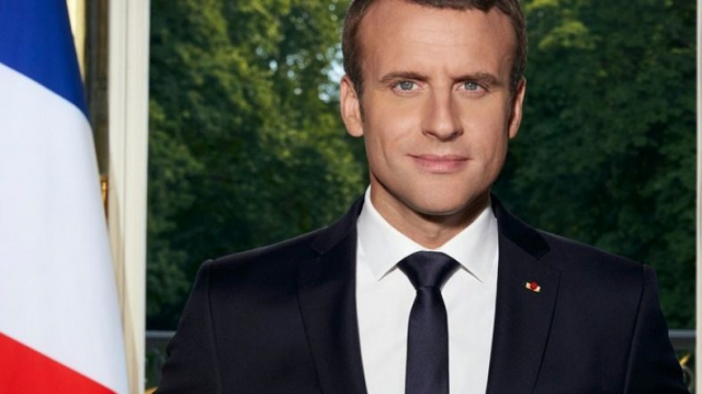 Video Les Mesures Economiques Et Sociales D Emmanuel Macron Pour Faire Cesser Les Manifestations Des Gilets Jaunes Www Le360 Ma