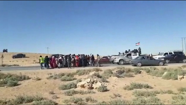Cover_Vidéo: Le360.ma •Tindouf: disparition Khalil Cover_Vidéo: Le360.ma •Tindouf: disparition Khalil
