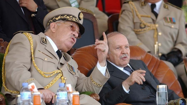 Bouteflika et Gaïd Salah Bouteflika et Gaïd Salah