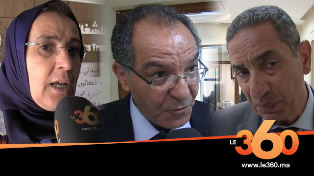 Cover_Vidéo: Le360.ma •فاتح ماي تضارب بين النقابات و المقاولات حول الحق في الإضراب Cover_Vidéo: Le360.ma •فاتح ماي تضارب بين النقابات و المقاولات حول الحق في الإضراب