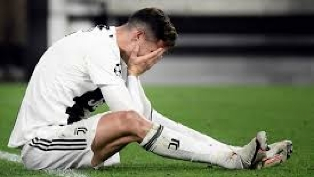 Ronaldo dépité Ronaldo dépité