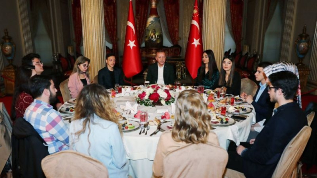 Ozil et erdogan Ozil et erdogan