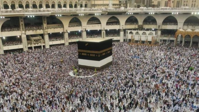 Cameroun: Paul Biya subventionne le Hajj pour éviter la polémique Cameroun: Paul Biya subventionne le Hajj pour éviter la polémique