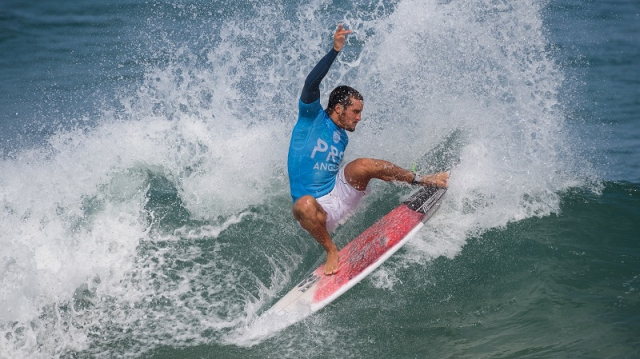 Ramzi Boukhiam surf Ramzi Boukhiam surf