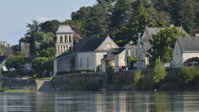Eglise Saint Genulf et Saint Charles - Le Thoureil Eglise Saint Genulf et Saint Charles - Le Thoureil
