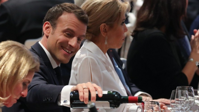 Macron vin Macron vin