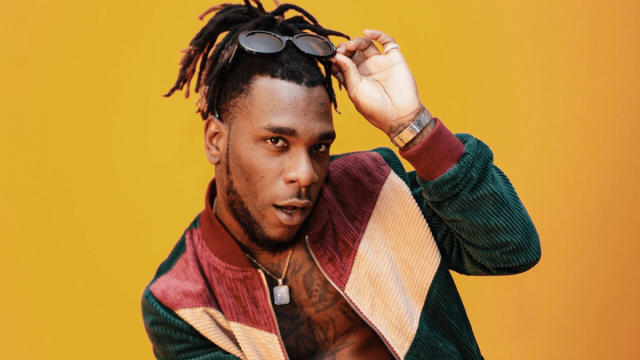 Vidéo. Afrique du sud: les xénophobes font annuler les concerts pour la tolérance de Burna Boy et Jidenna Vidéo. Afrique du sud: les xénophobes font annuler les concerts pour la tolérance de Burna Boy et Jidenna