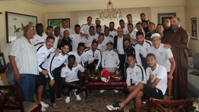 Image du jour. Abderrahmane El Youssfi reçoit le TAS Image du jour. Abderrahmane El Youssfi reçoit le TAS