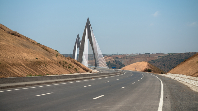 Pont MVI Pont MVI