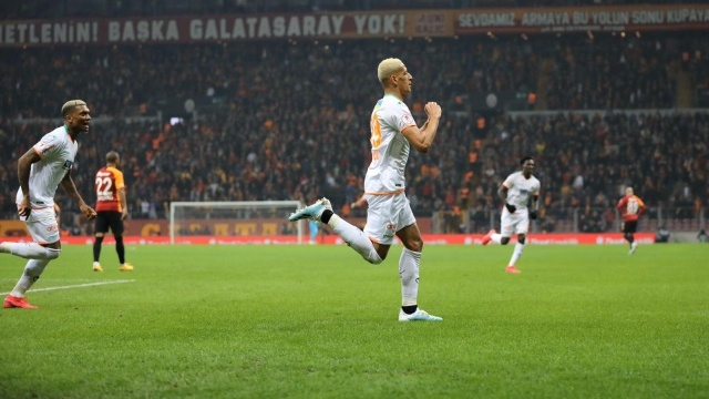 Yacine Bammou Alanyaspor Yacine Bammou Alanyaspor