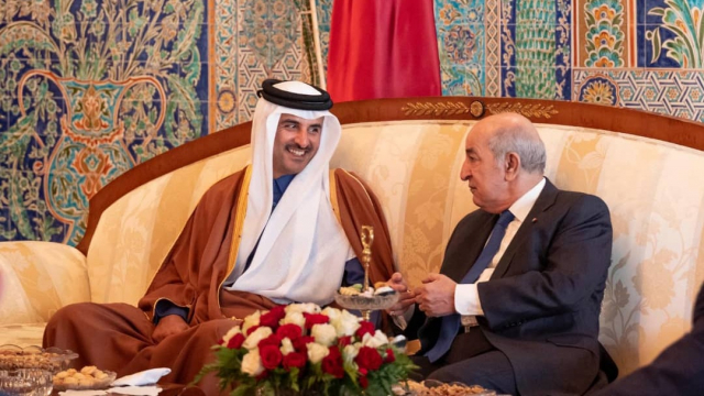 Tebboune et Cheikh Tamim bin Hamad Al Thani Tebboune et Cheikh Tamim bin Hamad Al Thani