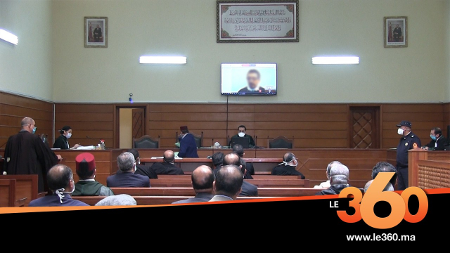 Cover Vidéo - هكذا انطلقت رسميا المحاكمات عن بعد Cover Vidéo - هكذا انطلقت رسميا المحاكمات عن بعد