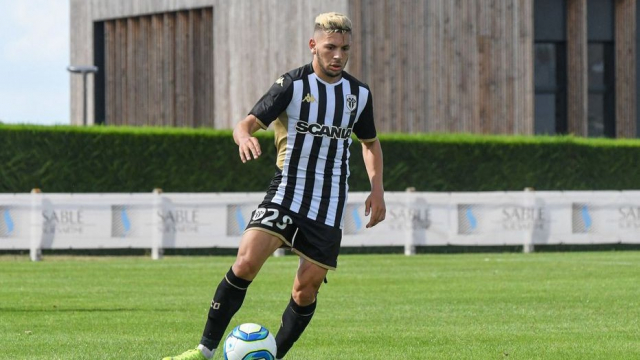 Farid El Melali, attaquant international algérien Farid El Melali, attaquant international algérien