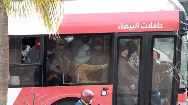 bus bondé bus bondé