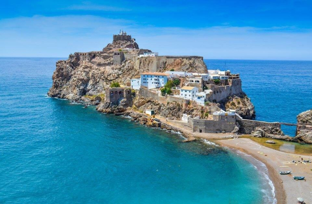 La plage de Badis La plage de Badis