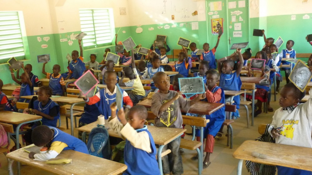 Sénégal. Covid-19: la reprise des classes annulée in-extremis Sénégal. Covid-19: la reprise des classes annulée in-extremis