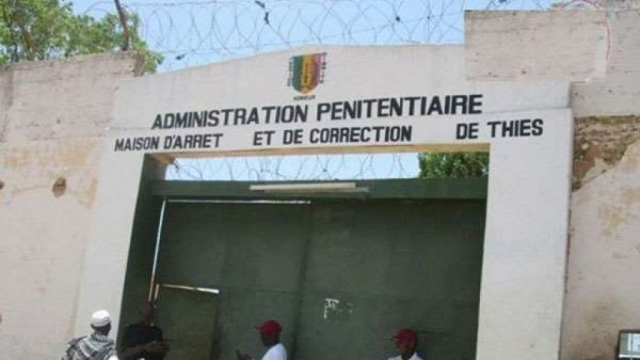Sénégal: le Covid-19 fait son entrée en prison, terreur après deux décès suspects Sénégal: le Covid-19 fait son entrée en prison, terreur après deux décès suspects