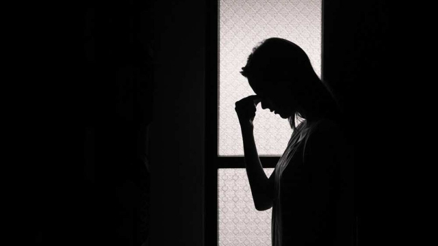 Suicide désespoir dépression femme Suicide désespoir dépression femme