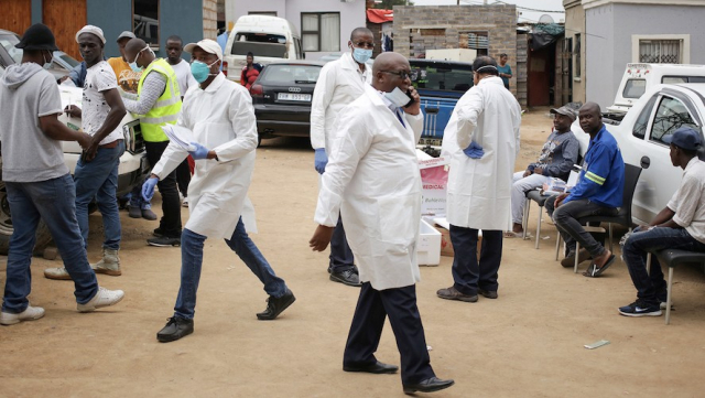 Afrique. Covid-19: la barre des 10.000 décès franchie, le continent toujours résilient Afrique. Covid-19: la barre des 10.000 décès franchie, le continent toujours résilient