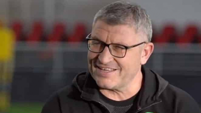 Osian Roberts Osian Roberts