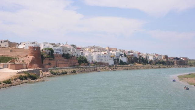 Meteo Chaleurs Dans Le Tafilalet Et Au Sahara A Priori Pas Une Goutte De Pluie Ce Lundi 17 Aout 2020 Www Le360 Ma