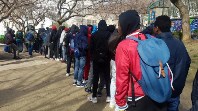France: la galère des jeunes migrants africains France: la galère des jeunes migrants africains