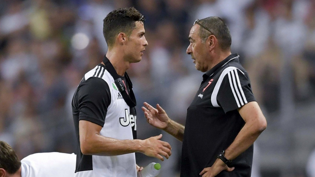 Maurizio Sarri (à droite) et Cristiano Ronaldo. Maurizio Sarri (à droite) et Cristiano Ronaldo.