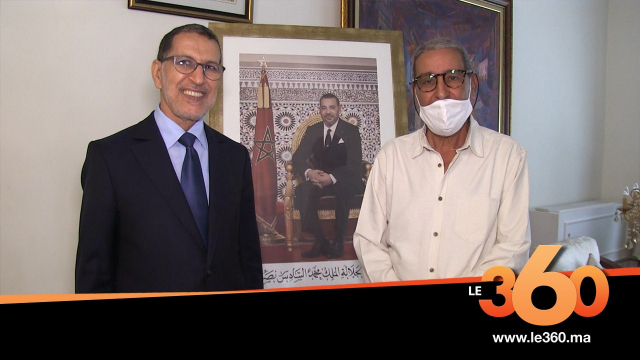 cover: حوار حصري مع العثماني الحكومة سوف تستمر في عزل الاحياء و المدن الموبوئة cover: حوار حصري مع العثماني الحكومة سوف تستمر في عزل الاحياء و المدن الموبوئة