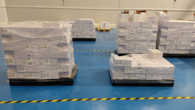 À la RAFC, lors de la première distribution du vaccin d'AstraZenaca (Photo 1) À la RAFC, lors de la première distribution du vaccin d'AstraZenaca (Photo 1)