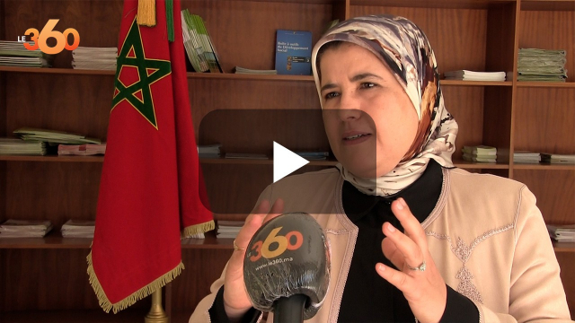 cover: جميلة مصلي تكشف عن ظاهرتي تسول الأطفال والعنف ضد النساء cover: جميلة مصلي تكشف عن ظاهرتي تسول الأطفال والعنف ضد النساء