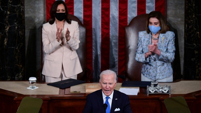 Joe Biden - Congrès - 100 jours - Nancy Pelosi - Kamala Harris Joe Biden - Congrès - 100 jours - Nancy Pelosi - Kamala Harris