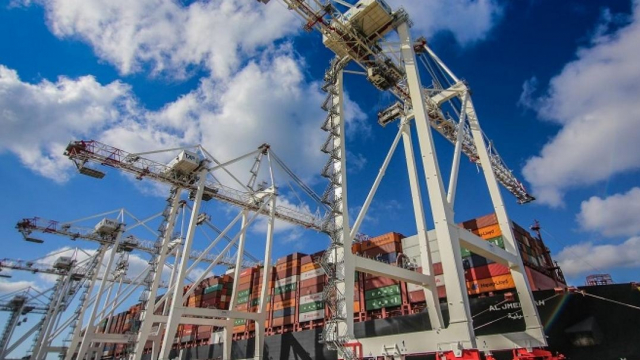 Grues port Tanger Med 2 Grues port Tanger Med 2