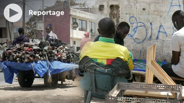 Vidéo. Sénégal: quand le temps devient plus long pour chauffeurs et commerçants Vidéo. Sénégal: quand le temps devient plus long pour chauffeurs et commerçants