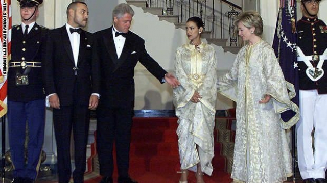 Hillary Clinton en Caftan Hillary Clinton en Caftan