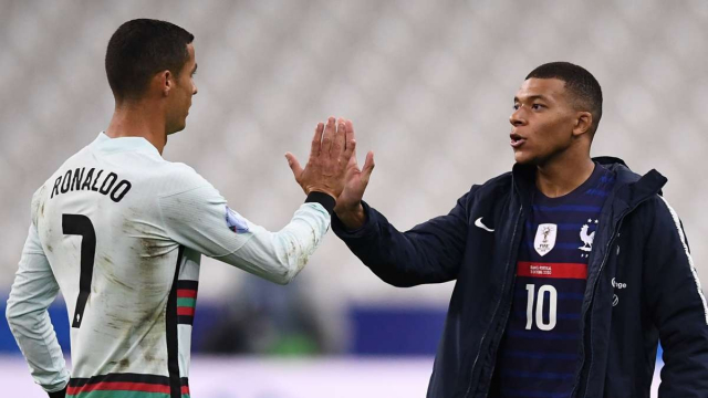 Ronaldo et Mbappé Ronaldo et Mbappé