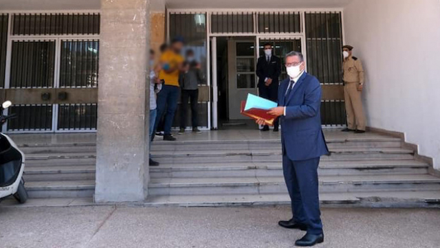 Akhannouch dépose son dossier à la mairie d'Agadir Akhannouch dépose son dossier à la mairie d'Agadir