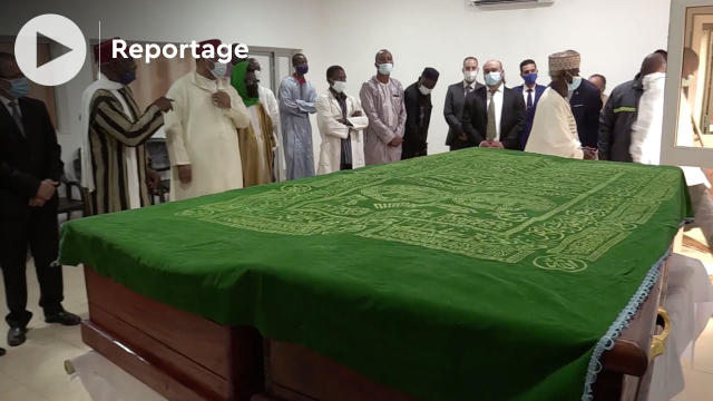 Vidéo. Mali: levée du corps des camionneurs marocains tués dans une attaque Vidéo. Mali: levée du corps des camionneurs marocains tués dans une attaque