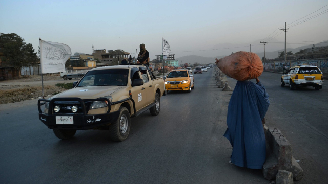 Kaboul - Afghanistan - Femme en burqa Kaboul - Afghanistan - Femme en burqa