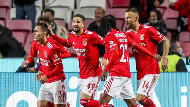 Benfica et Taarabt Benfica et Taarabt