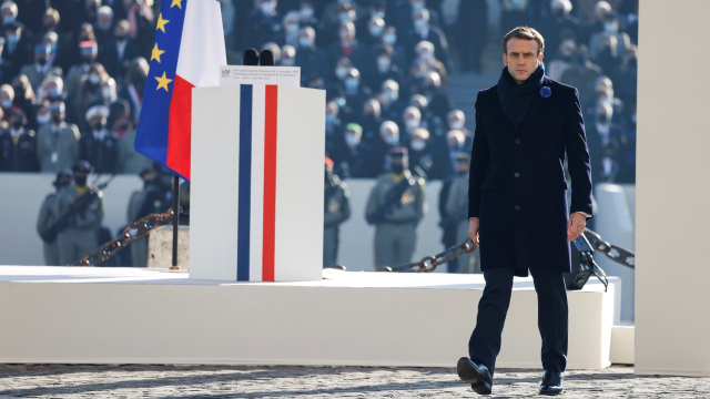 Emmanuel Macron - Président français - Armistice de Réthondes - Fin guerre 14-18 - Paris - Arc de Triomphe - France 