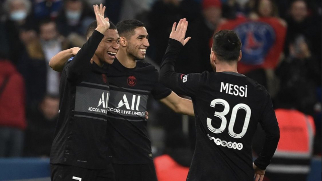 Achraf Hakimi, Lionel Messi et Kylian Mbappé Achraf Hakimi, Lionel Messi et Kylian Mbappé