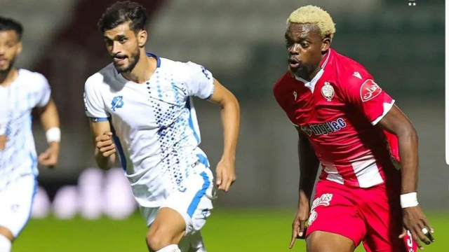 Guy Mbenza, attaquant du Wydad de Casablanca Guy Mbenza, attaquant du Wydad de Casablanca
